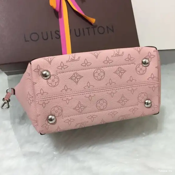 Affordable VUITTON LOUIS HINA PM 0612